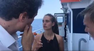 Sea Watch, indagato il capitano Carola Rackete per immigrazione clandestina